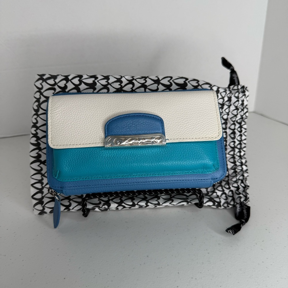 Brighton Blue Multi Cachet Organizer Wallet Crossbody - NEW T35116